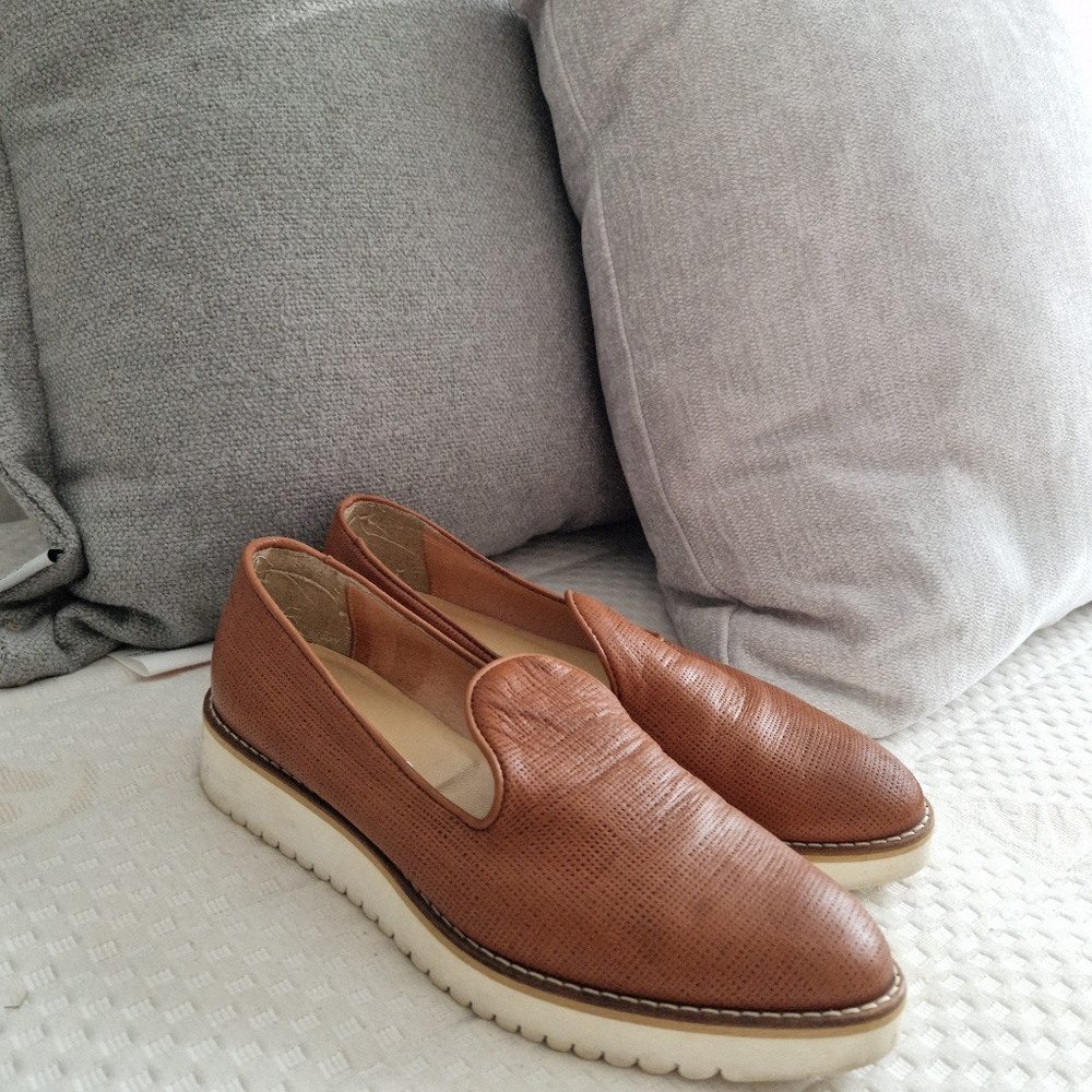Ateliers Tan/Brown Flats